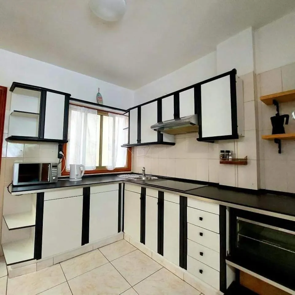 Cozy Apartment In The South Of Tenerife Arona  Arona (Tenerife)